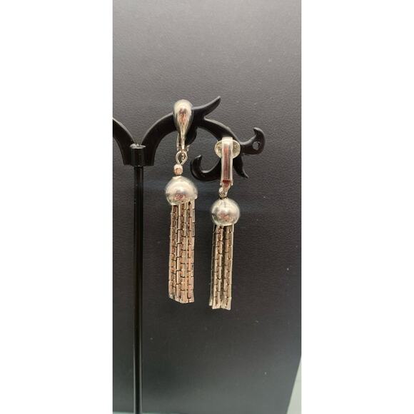 Vintage Silver Tone Modernist Cascading Metal Chain Dangle Clip On Earrings - Picture 1 of 4